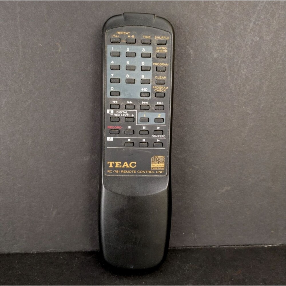 TEAC RC-781 Remote Control Unit - Tested Works